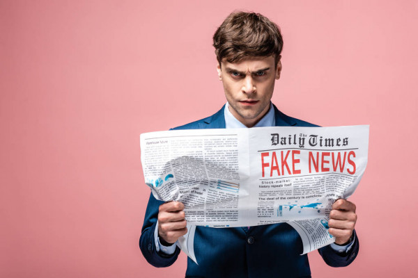 Премьер Японии запланировал посетить Южную Корею с двухдневным визитом