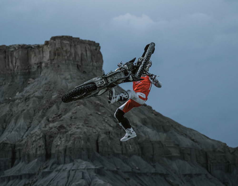 Yamaha YZ 250 F  лучший кроссовый мотоцикл